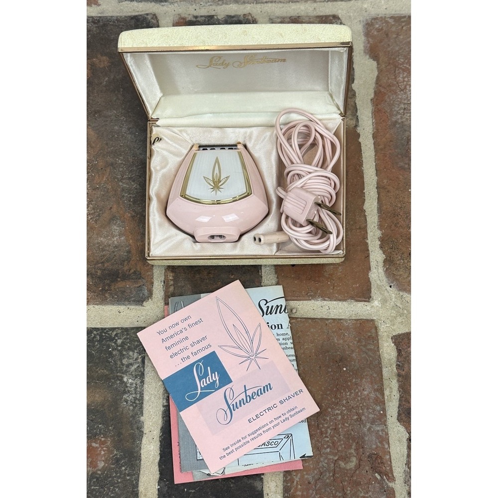 Vintage 1950s Lady Sunbeam Pink Electric Shaver w/ Case and Chord Works LS4-A